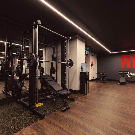 Radisson Red Tbilisi Hotell Exteriör bild