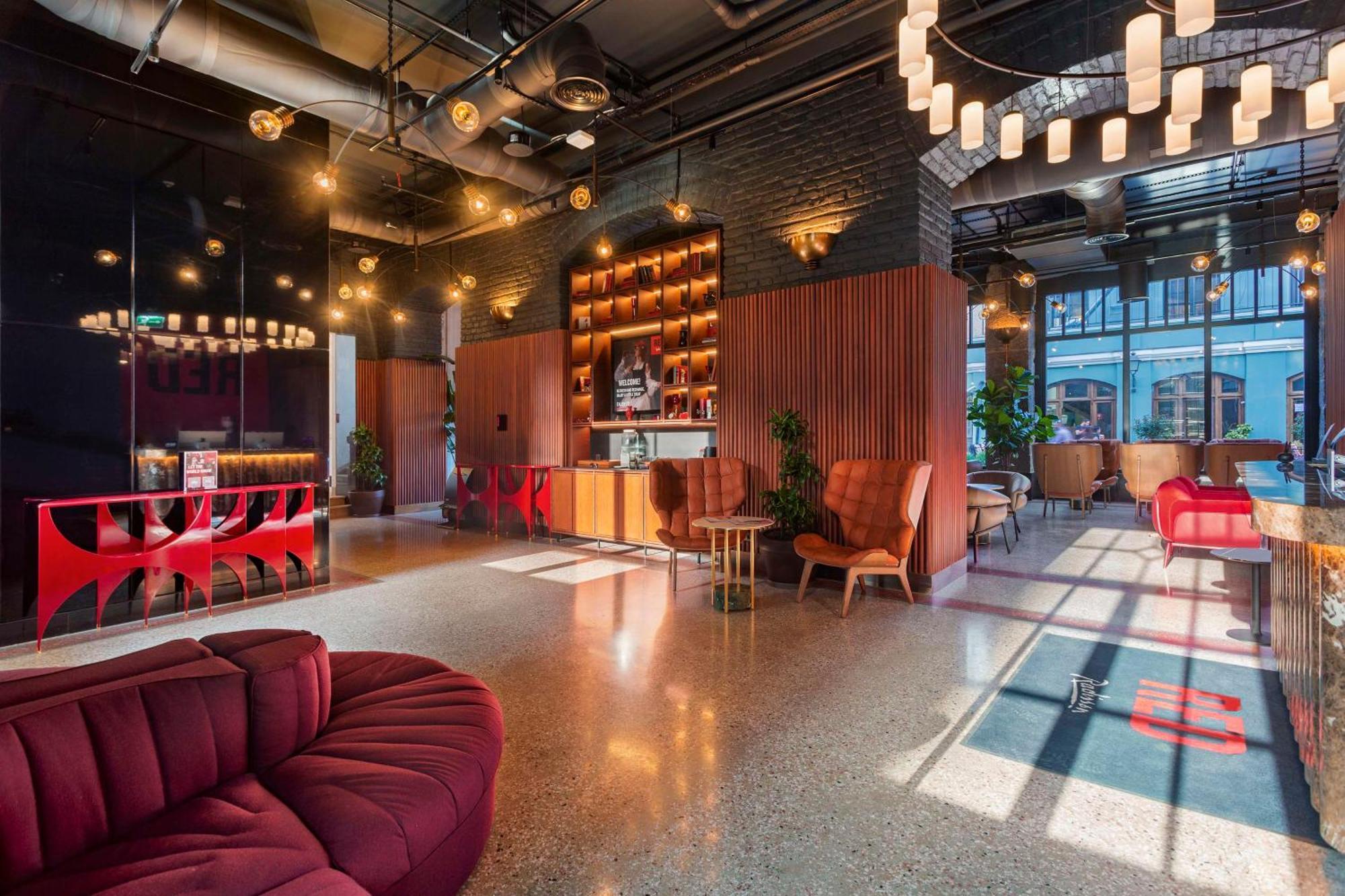 Radisson Red Tbilisi Hotell Exteriör bild